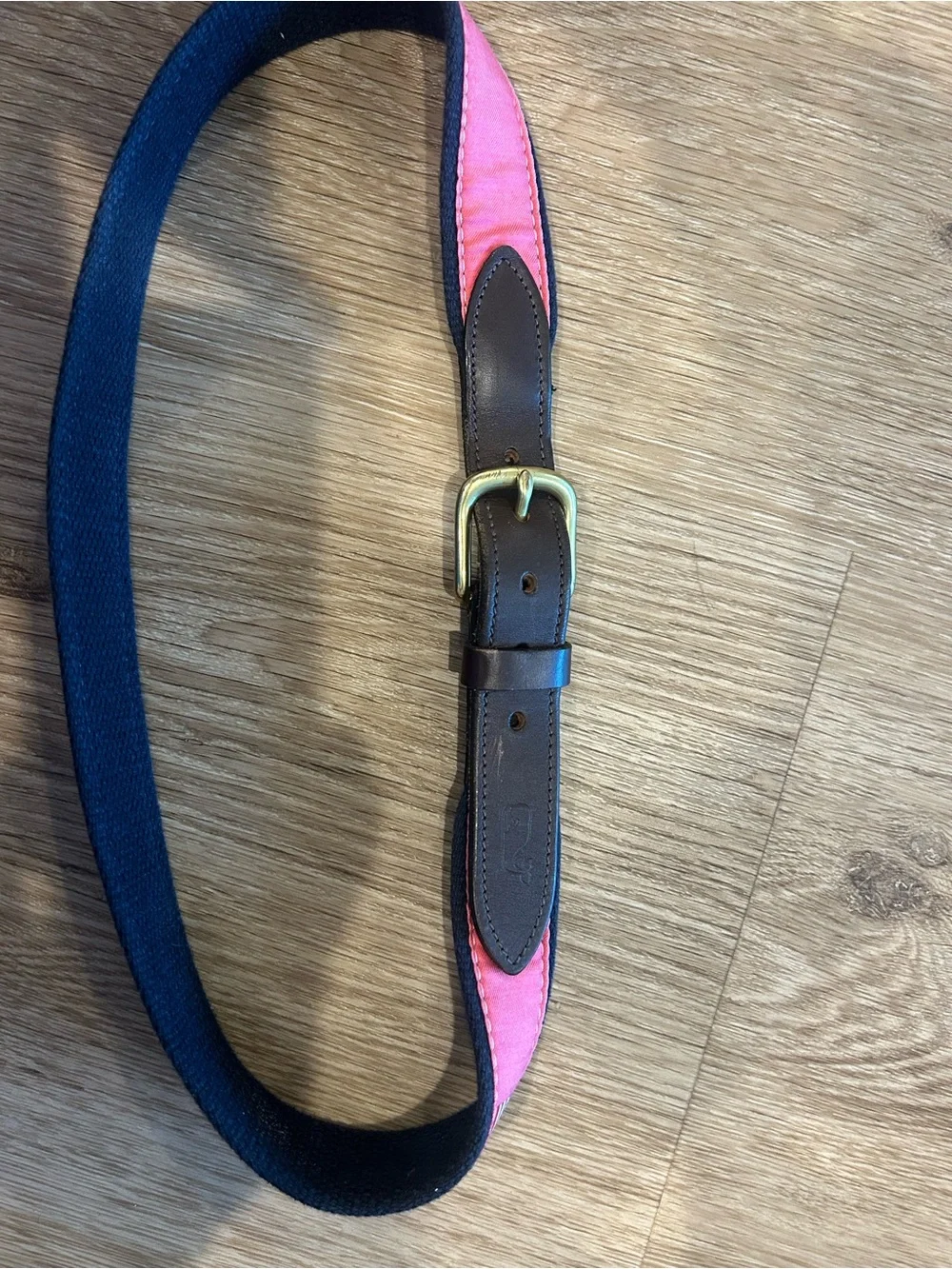 Kids Vineyard Vines Pink Belt with American Flag Embroidery - Picture 5 of 6